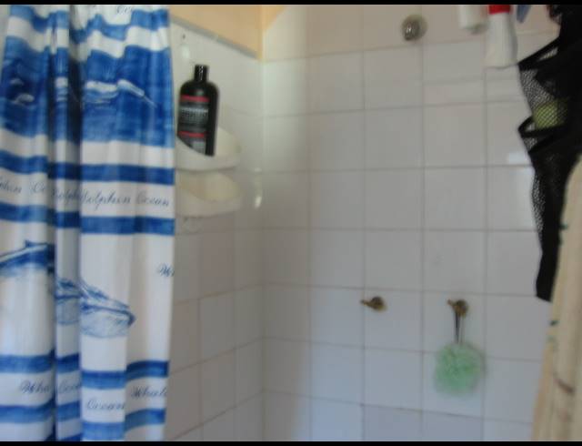 1 bed property to rent in TABLE VIEW